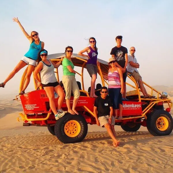 Atardecer en la Huacachina