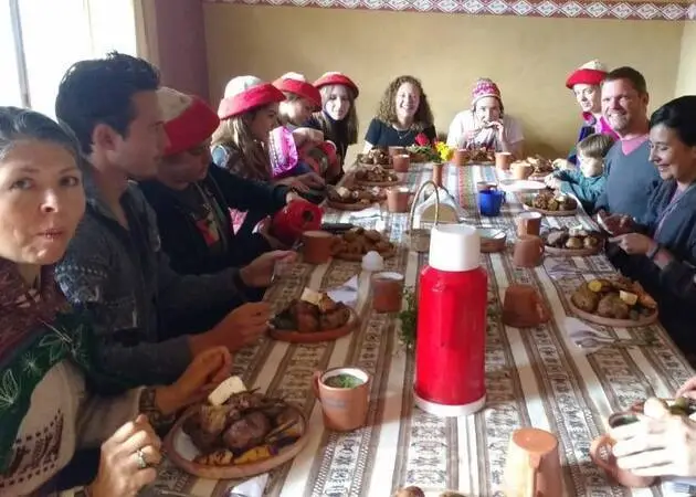 Almuerzo tipico en Patabamba