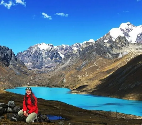 Apu Ausangate Laguna de Singrena