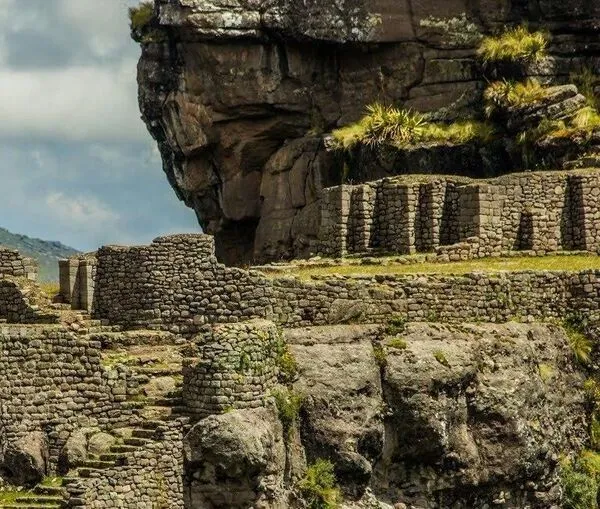 Adoratorios de Waqra Pukara