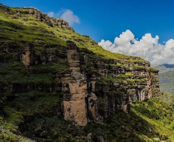 Adoratorios de Waqra Pukara