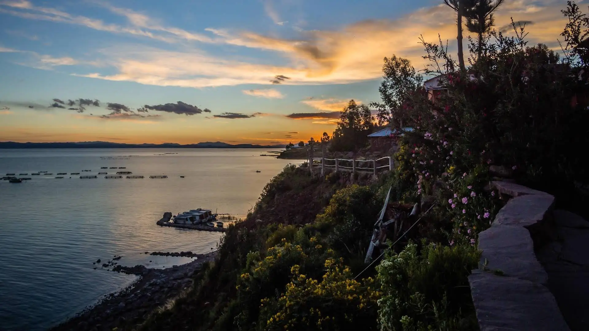 Tour en Titicaca 2 Días: Uros, Taquile y Llachón